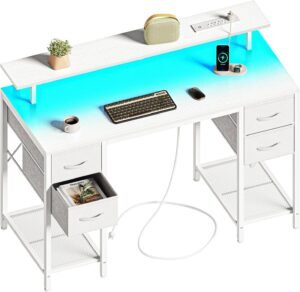 Image of computer desk with 4 drawers