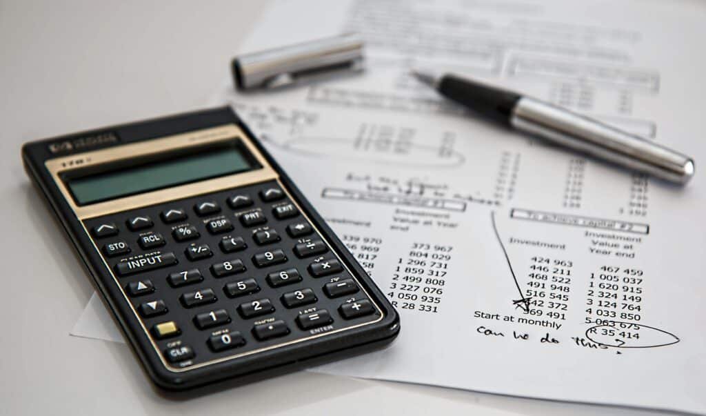 Food truck startup costs  on paper